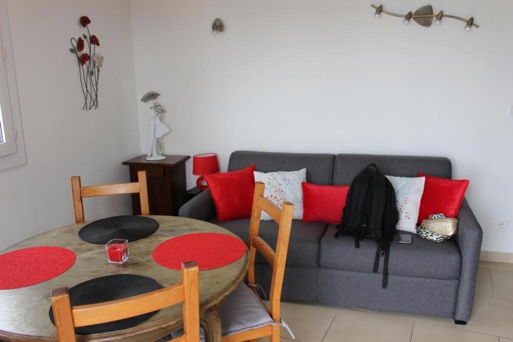 Apartamento T2 Coquet Le Lavandou Plein Centre Vue Mer Exceptionnelle. Exterior foto